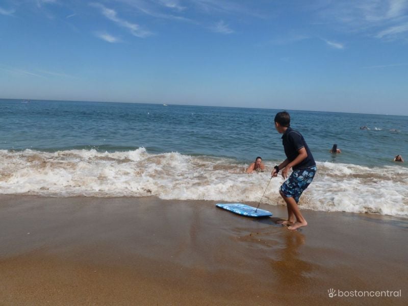 salisbury-beach-near-boston-jay-sao