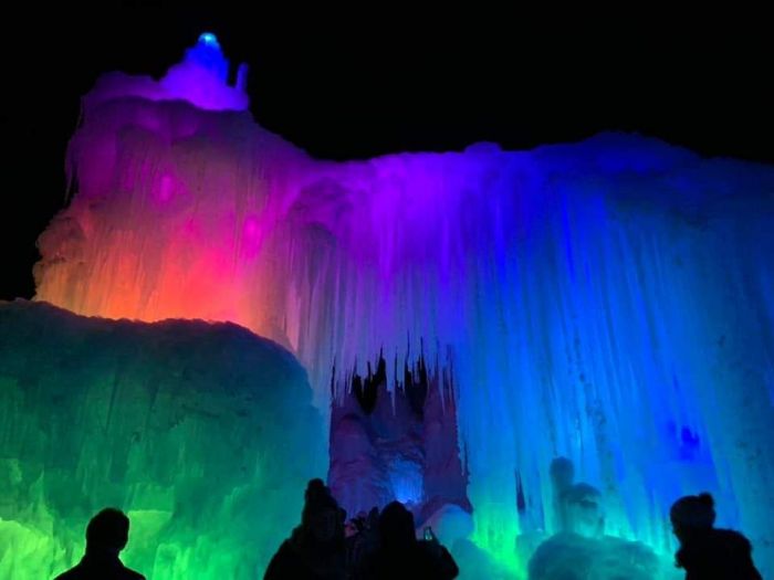 Ice Castles NH New Hampshire