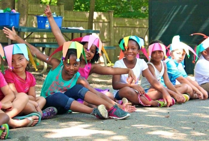 kids having an outdoor adventure at summer camp