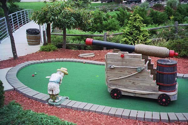 boston miniature golf castle creek