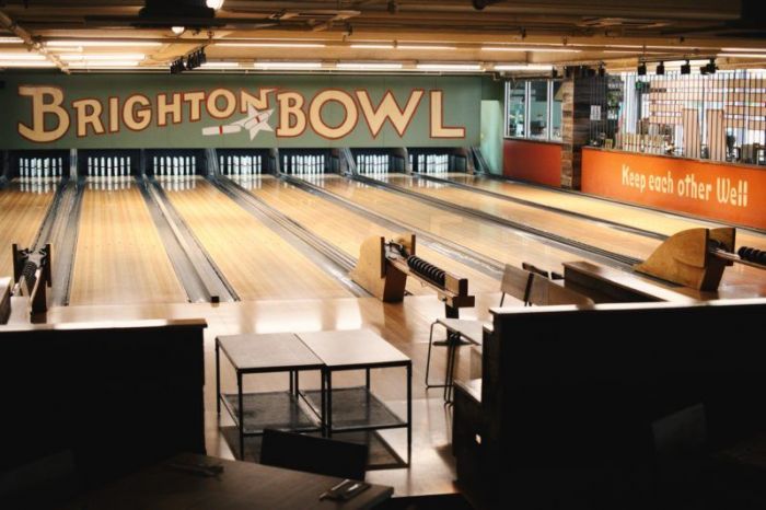 Boston bowlng brighton bowl