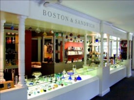 sandwich glass museum photo