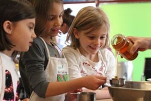 kids in the kitchen april vacation week 2019 photo