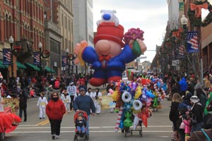 35th annual fall river childrens holiday parade photo